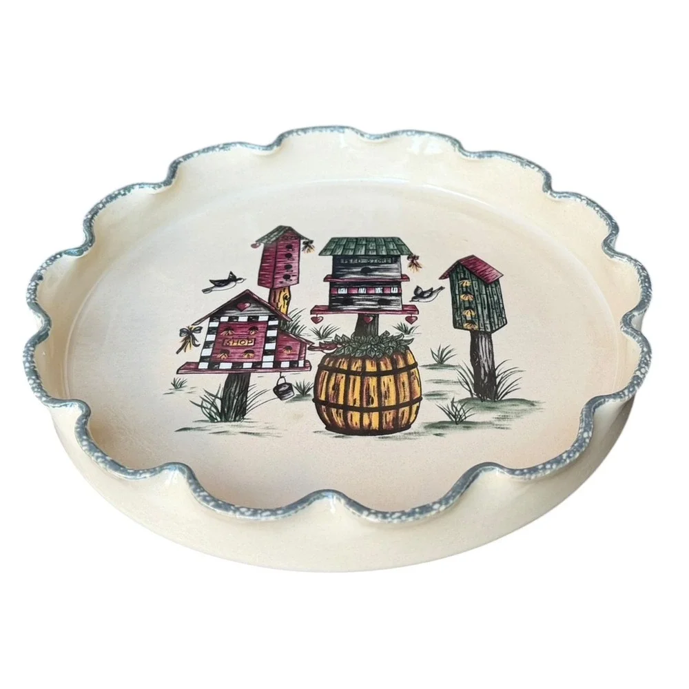 Vintage 2001 Home & Garden Party Birdhouse Stoneware Pie Dish Scalloped Rim USA